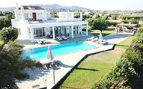 Belvedere Beachfront Villa